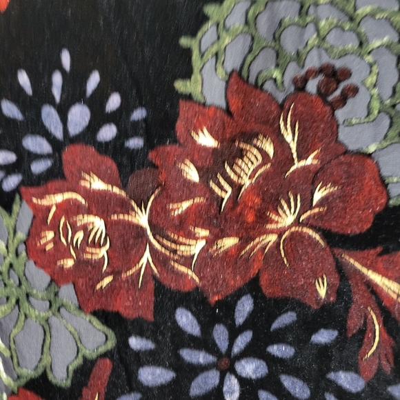 Band of Gypsies Black floral mini A line skirt Size Med - Picture 2 of 7